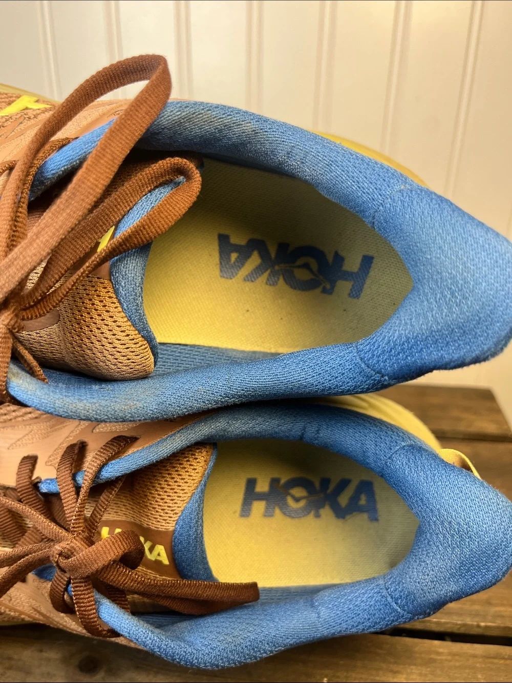 Hoka Men's Challenger 8 Maple Cardamom Trail Running Shoe Sneakers